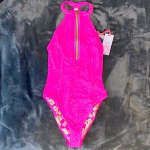 💓NWT Hurley X LoveShackFancy One Piece Bikini💓